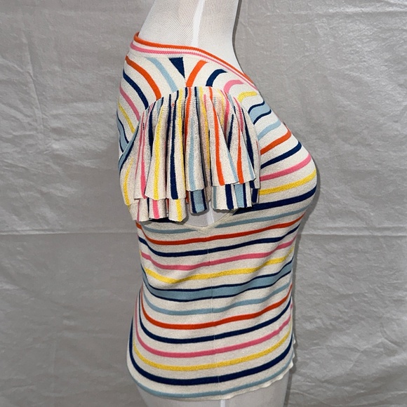 Alice & Olivia Kenia Ruffle Sleeve Top NWOT! - Picture 2 of 6